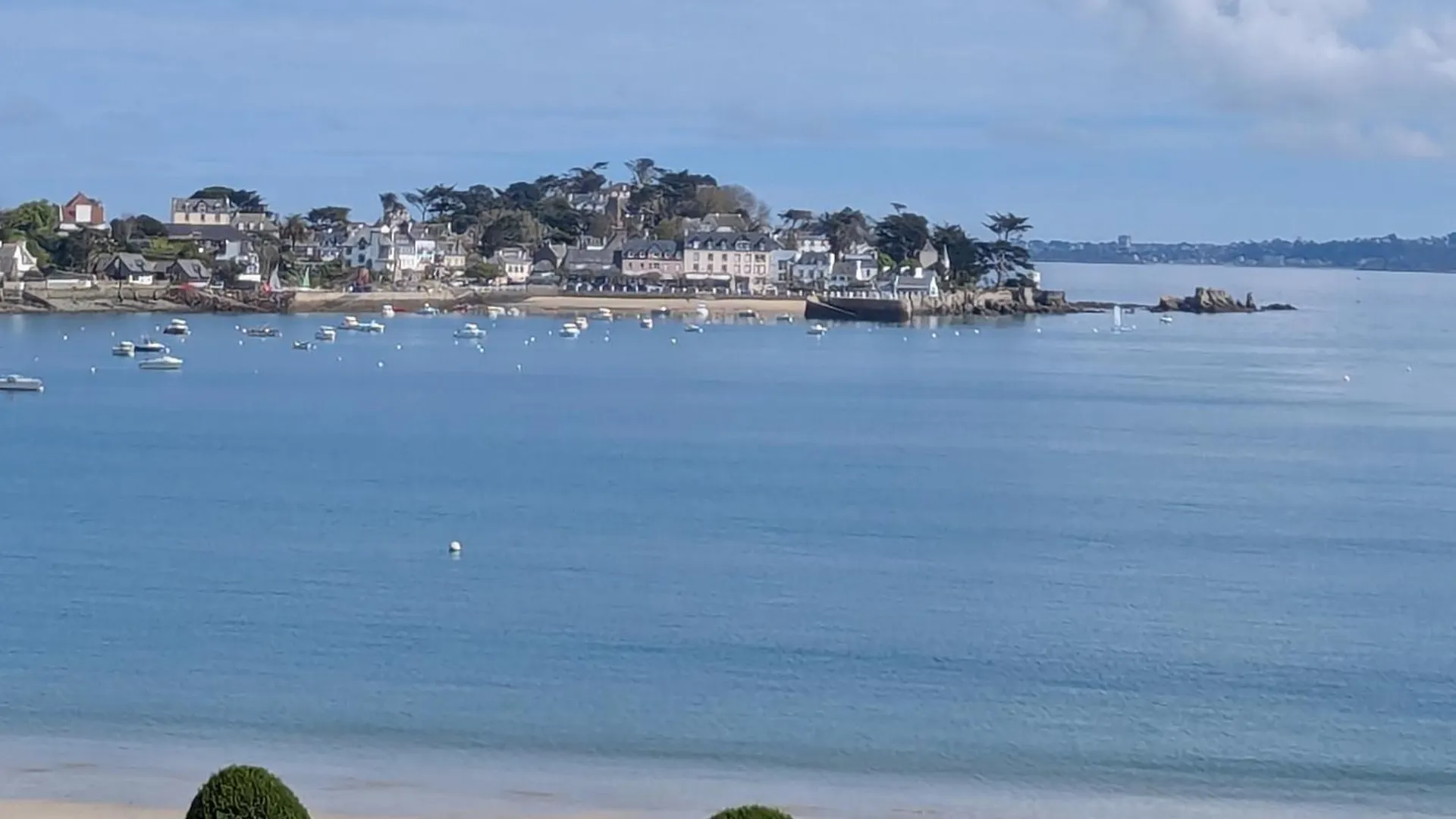 Villa De Bord De Mer Avec Piscine Chauffee Privee Plestin-les-Grèves 0*,